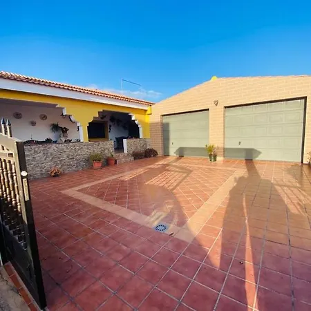 Casa Lolo Feriehus La Oliva